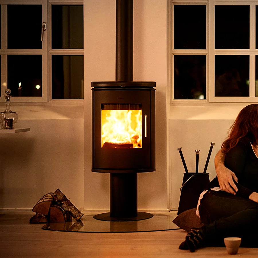 Morsø 6148 B Wood Stove on Pedestal